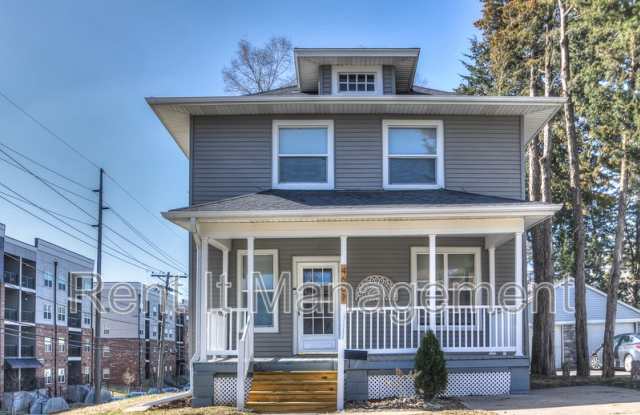 4601 Cass St.
