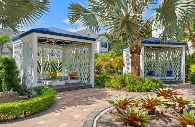 Grandeville at River Place