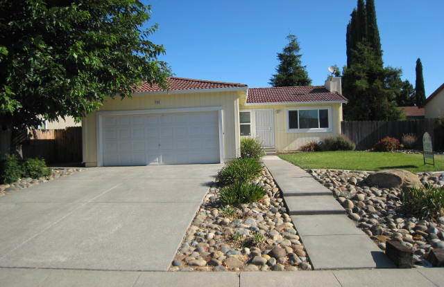 Charming 3-bedroom, 1-bathroom home!