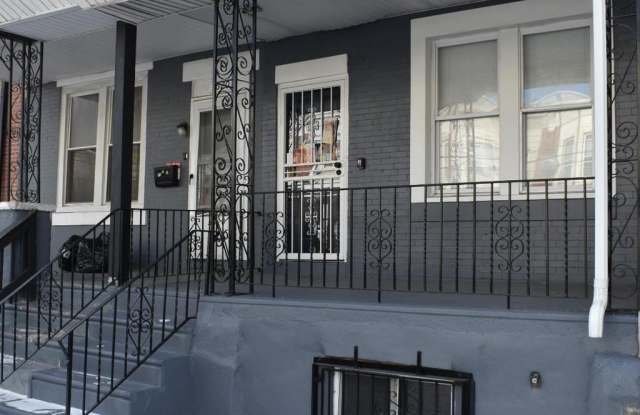 5622 CATHARINE STREET