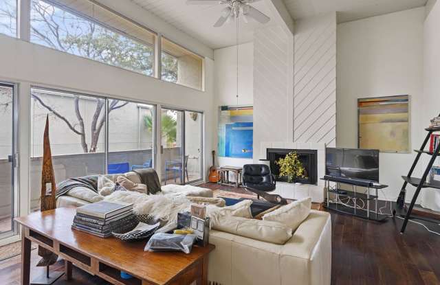 FURNISHED 2-BEDROOM TERRELL HEIGHTS CONDO