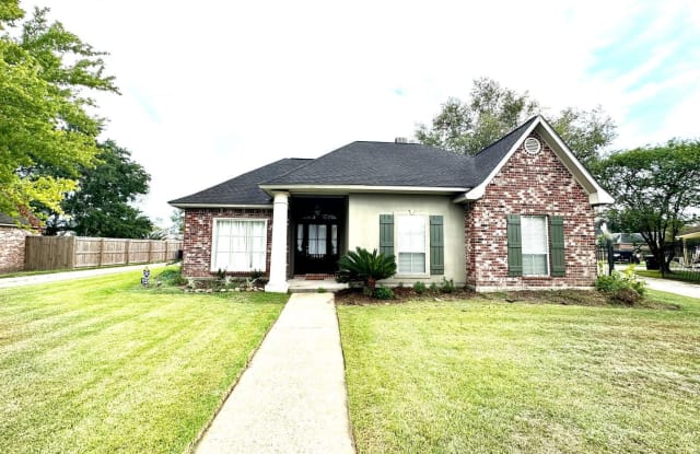 10630 Hilltree Dr - 10630 Hilltree Drive, East Baton Rouge County, LA 70810