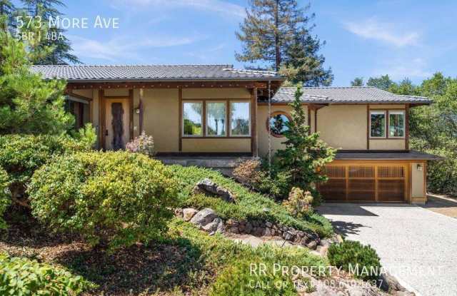 573 More Ave