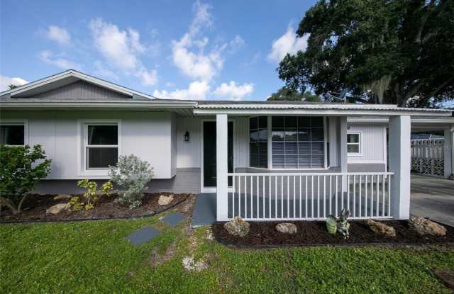 Spacious 3 Bedroom, 2 Bathroom Home with 2 Bonus Rooms and a Huge Fenced Yard.