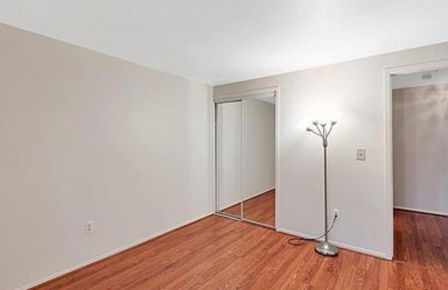 44521 North Umberland Circle