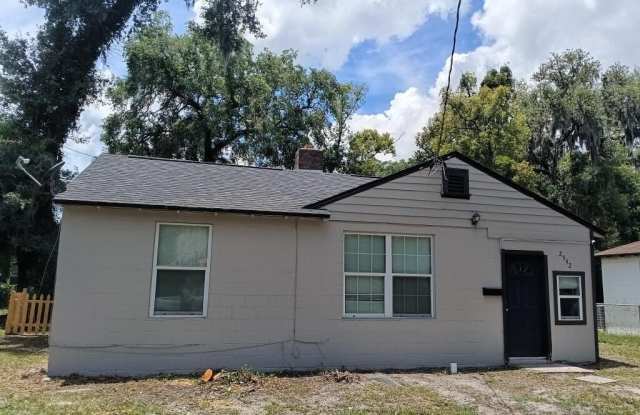 2542 WILCOX Court