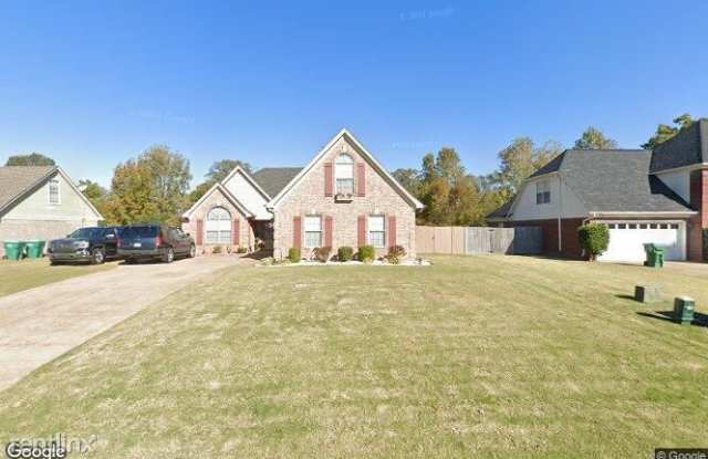 6888 Tyler Dr