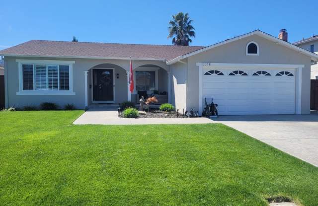 Valley Trails, Pleasanton 3 bd/2 ba., 18 month lease, Great Schools : Donlon, Thomas S. Hart and Foothill., Pets OK w/extra deposit - 3358 Harpers Ferry Court, Pleasanton, CA 94588