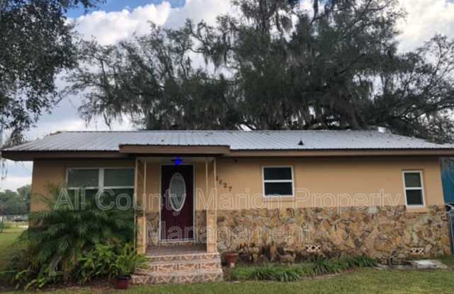 6027 SE Cypress Rd.