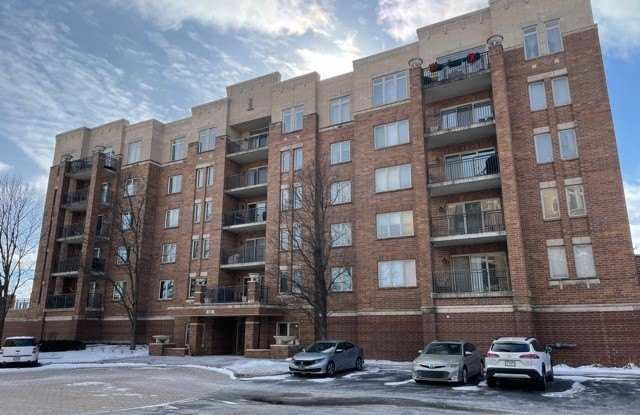 Photo of 655 Perrie Drive unit: 305