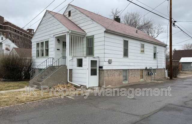 115 16th Street N