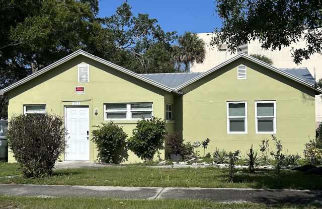 308 S 8th Street
