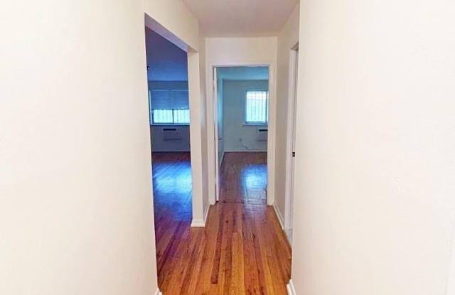 4124 40th Street unit: #1R