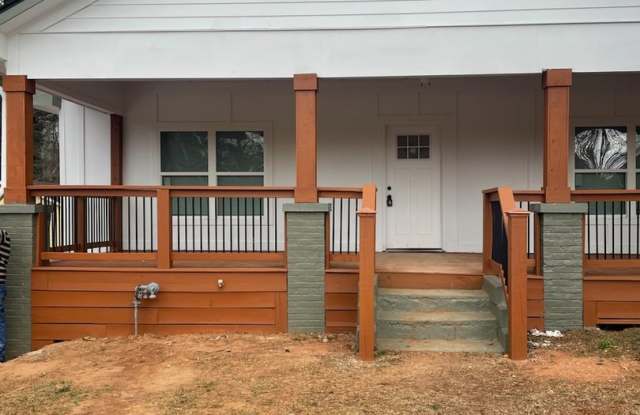 Photo of Room in 5 Bedroom Home at Campbellton Rd SW