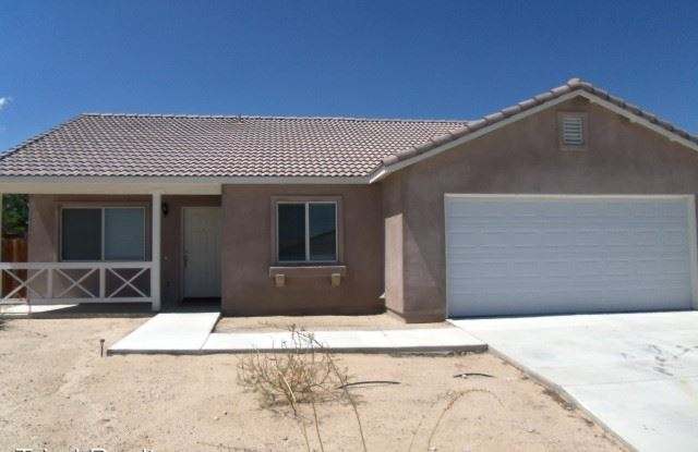 5918 Regino - 5918 Regino St, Twentynine Palms, CA 92277