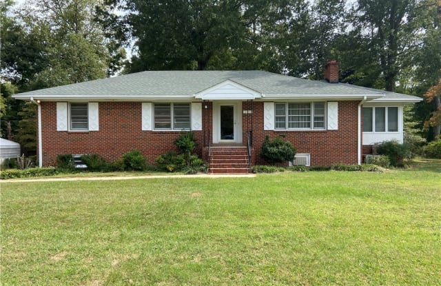 8172  Newman Dr - 8172 Newman Drive, Mechanicsville, VA 23116