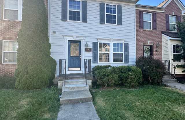 803 DESOTA WAY