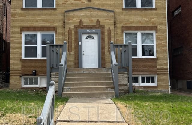 3928-3930 Dunnica Ave - 3928-3930 Dunnica Avenue, St. Louis, MO 63116