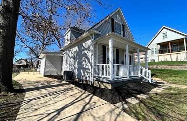 7148 Kensington Avenue