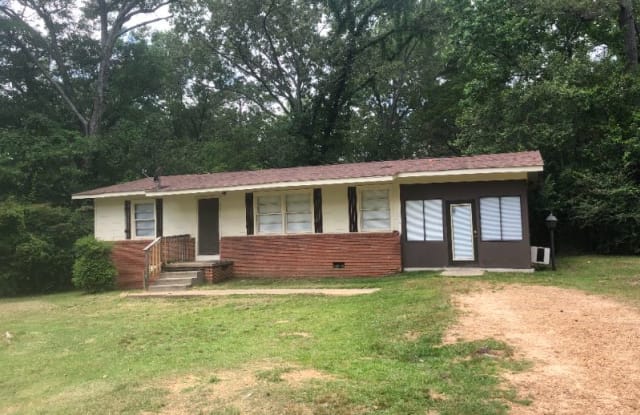 3679 S Southland - 3679 Southland Drive, Jackson, MS 39212