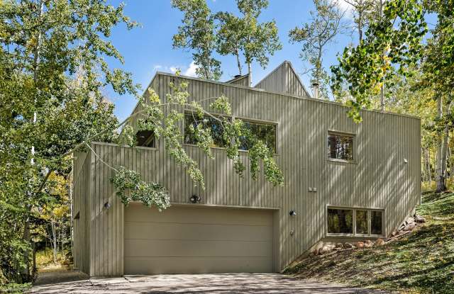 2076 Faraway Road
