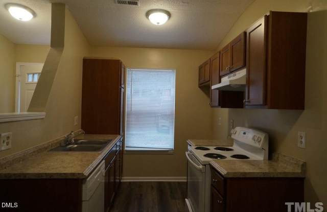 1904 Tischer Road unit: C