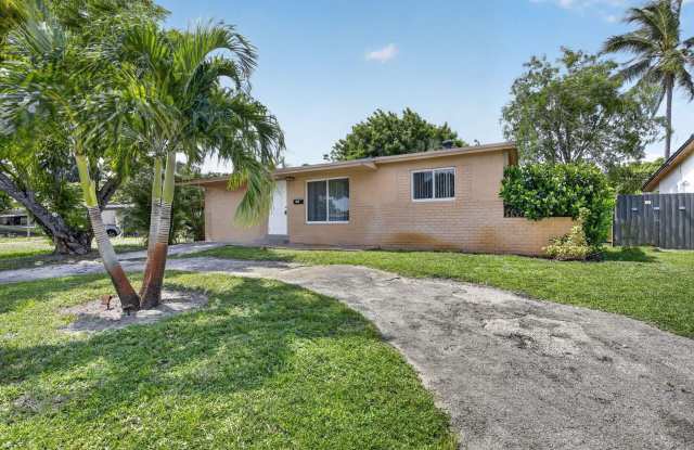 6281 NW 14TH Court