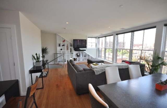 Photo of HOT SOUTH END LISTING!!!!!!!