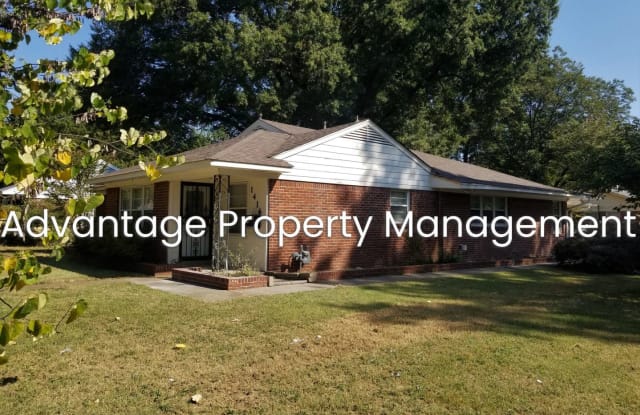 1416 Oak Ridge Dr - 1416 Oak Ridge Drive, Memphis, TN 38111