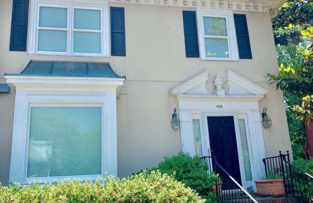 305 Brantley RD