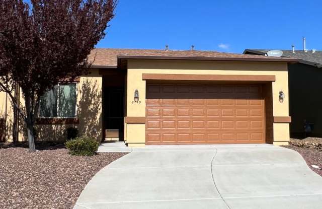 Two Bedroom + Office Patio Home in Granville