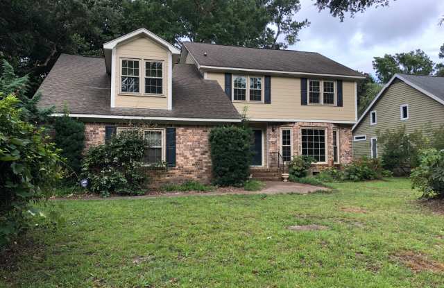 809 Creekside Drive - 809 Creekside Drive, Mount Pleasant, SC 29464