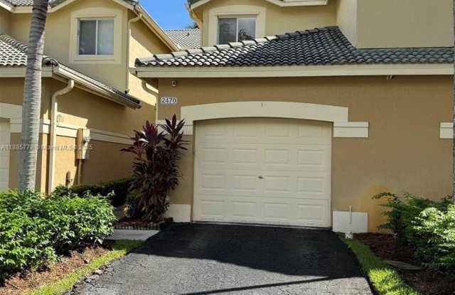 Photo of 2470 Cordoba Bnd