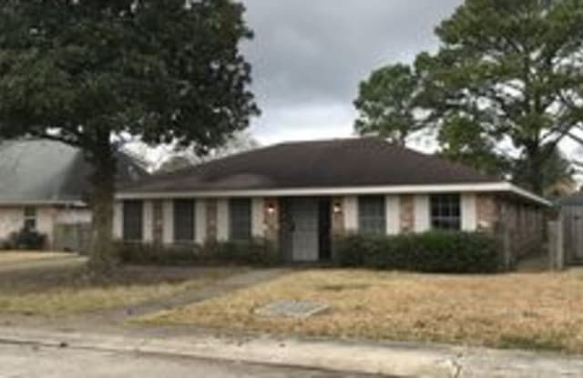 162 West Imperial Drive - 162 West Imperial Drive, Harahan, LA 70123