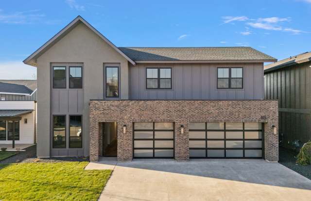 116 S Carbon Rivet Ave.