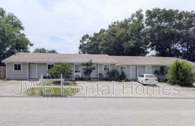 9110 Leahy Rd