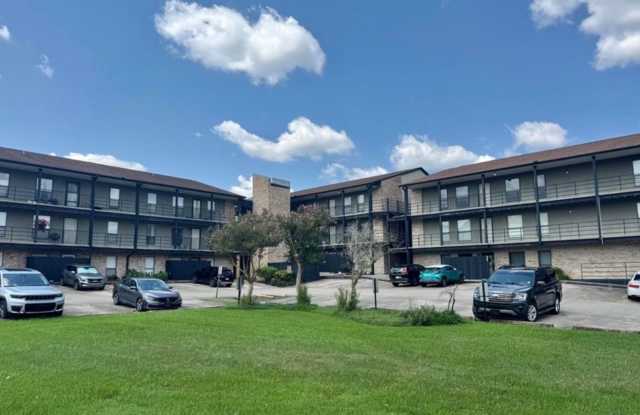 FOR RENT IN LAFAYETTE - COMING SOON!