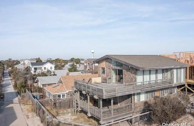 244 Cottage Walk