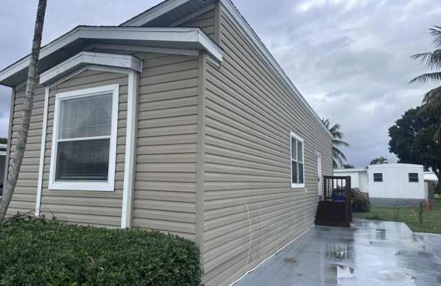 6325 Nw 28th Lane, #355