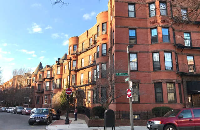 spacious 3 bed in the heart of fenway
