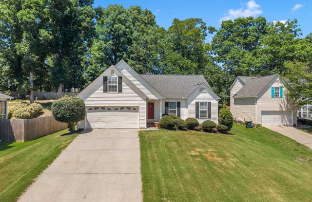 Spacious 4 BR, 2 BA Home On Quiet Cul de Sac, Private Fenced Backyard, Community Pool
