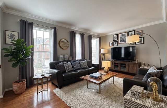 5609 FAIRCLOTH Court