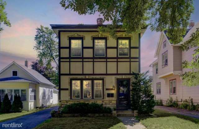 316 Goodhue st 2