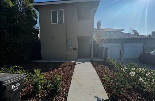 635 W Colorado Boulevard