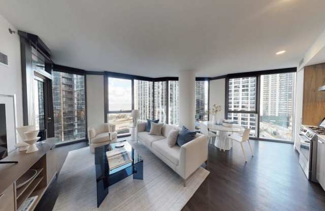 219 North Harbor Dr.