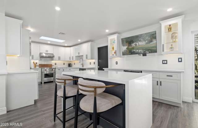 Photo of 7322 E SIERRA VISTA Drive