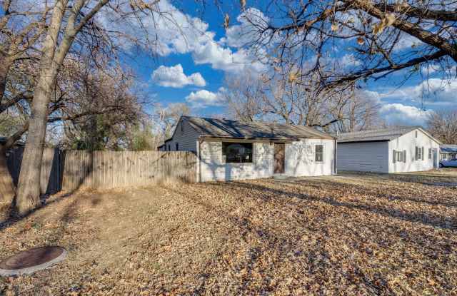 2 Bed, 1 Bath Ready for Rent!