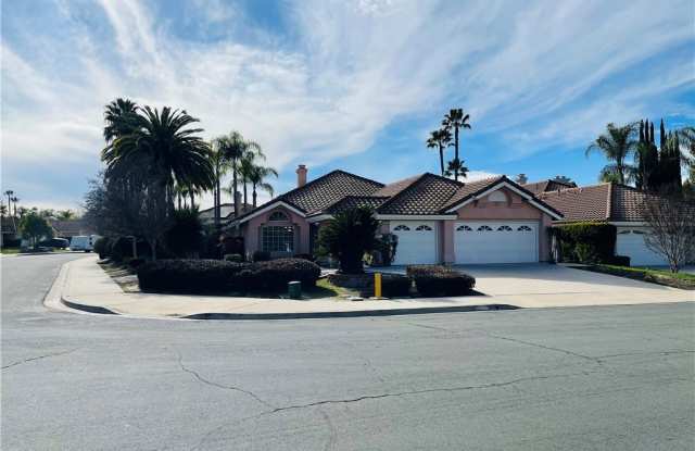 41915 Avenida Sonoma