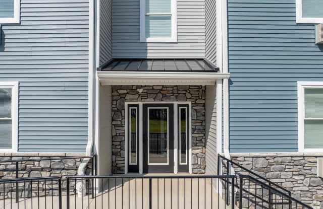 948 N Front Street unit: B3