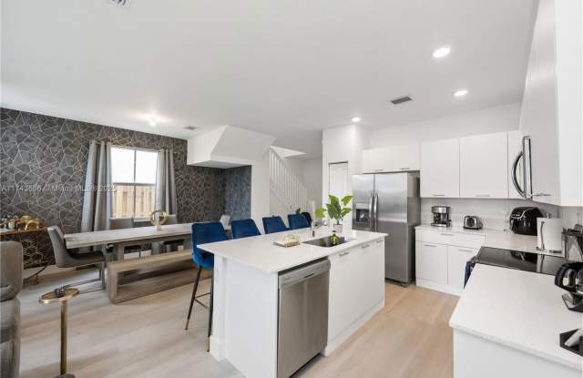 2346 Northwest 131st Circle